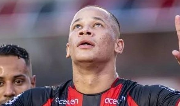 Guarani está perto de anunciar Caio Dantas e negocia com Luan Dias