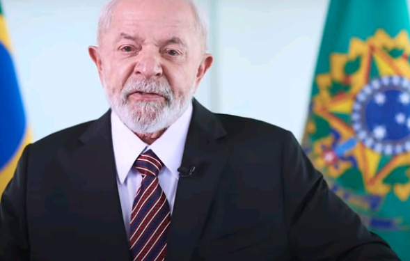 Lula em discurso: "Um pedido formal de desculpas por parte do Equador é um primeiro passo na direção correta" - Foto: Reprodução