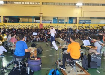 Orquestra Anelo encerra circuito de apresentações no Jardim Florence