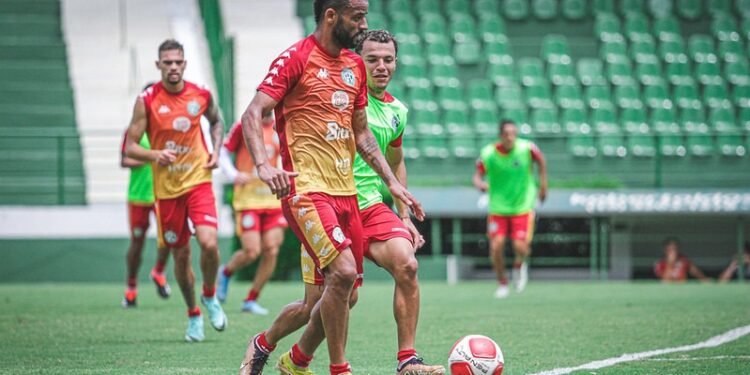 Helder vinha recebendo críticas da torcida - Fotos: Raphael Silvestre/Guarani FC