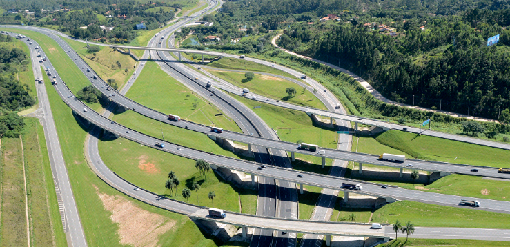 Entroncamento das rodovias Anhanguera e Bandeirantes, em Jundiaí: sistema passará por obras de recapeamento - Foto: Clovis Ferreira/Divulgação