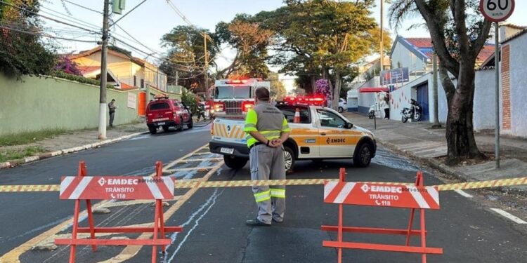 Emdec bloqueia Rua Armando Sales de Oliveira para festa de N.S. de Fátima