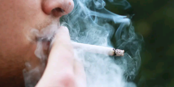 Tabagismo responde por 80% das mortes por câncer de pulmão no Brasil