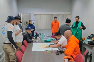 Defesa Civil de Campinas e Help NGO fazem captação de imagens em Canoas