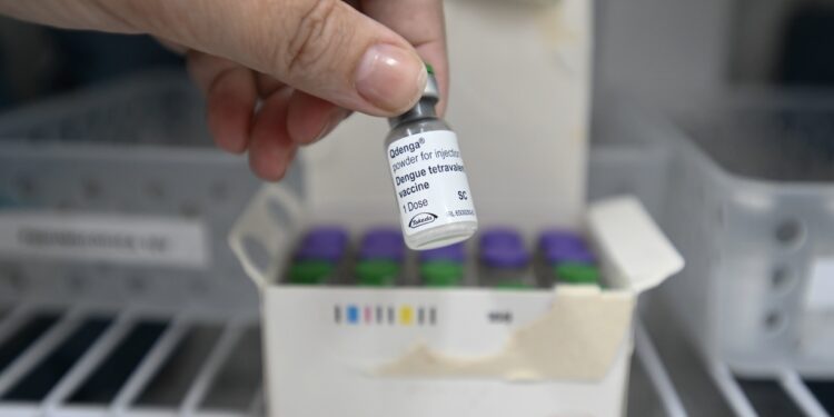 Vacinação contra a gripe e a dengue avança em Campinas
