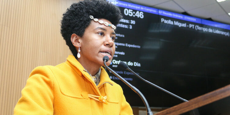 Câmara arquiva comissão processante contra Paolla Miguel