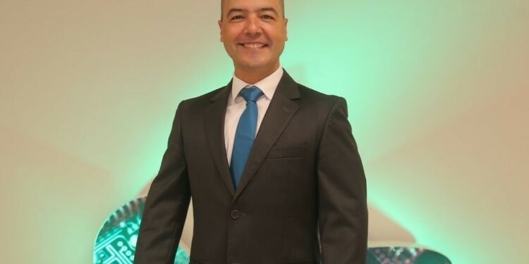 Microcamp muda modelo de negócios para voltar a crescer