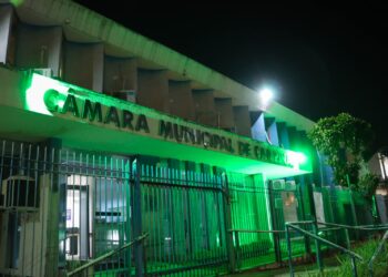 E-mail com ameaça de morte à vereadora Paolla promete massacre na Câmara; segurança é reforçada