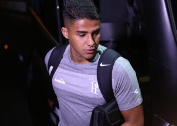 Após 370 dias, Jean Carlos retorna aos gramados e se emociona após vitória da Ponte