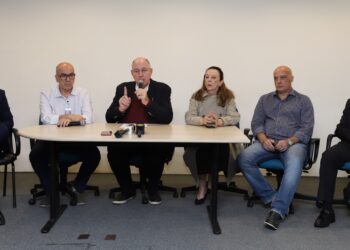 Novo presidente assegura manutenção da Maternidade e enfrentamento da crise