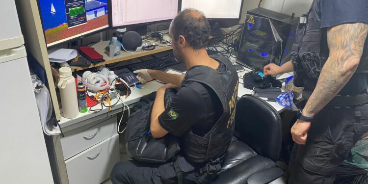 PF prende dois em Campinas em operação contra pornografia infantil