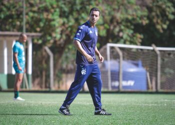 Guarani recebe o Botafogo neste sábado em busca da 1ª vitória