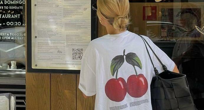 Cherry Pop: a doçura da t-shirt de cereja – por Daniela Nucci
