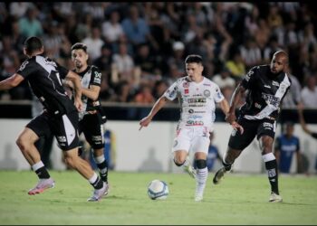 Ponte reage e busca empate no apagar das luzes contra o Operário