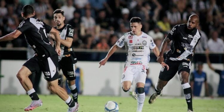 Ponte reage e busca empate no apagar das luzes contra o Operário