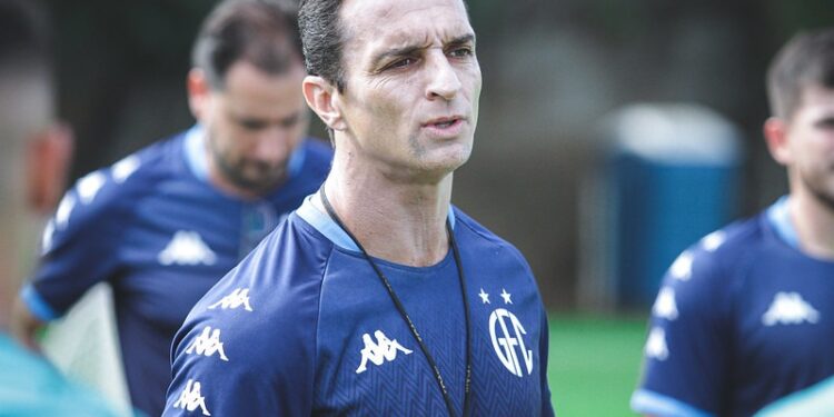 Guarani fará três jogos no Brinco e um fora nas próximas quatro rodadas