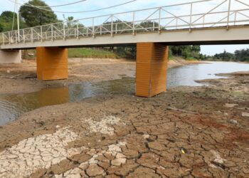Vinhedo decreta rodízio e multa por desperdício de água