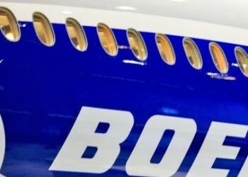 Acidente com Boeing deixa 11 feridos e fecha aeroporto em Dacar