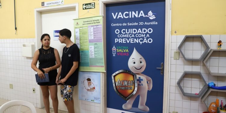 Campinas abre 14 CSs neste sábado para atendimentos de dengue e vacinas