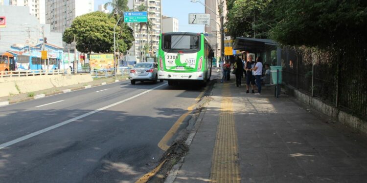 Intervenção ocorre do lado direito da pista externa da avenida, entre as vias Francisco Glicério e José Paulino - Foto: Emdec/Divulgação