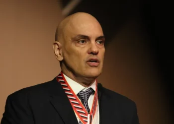 PF prende dois acusados de ameaçar familiares de Alexandre de Moraes