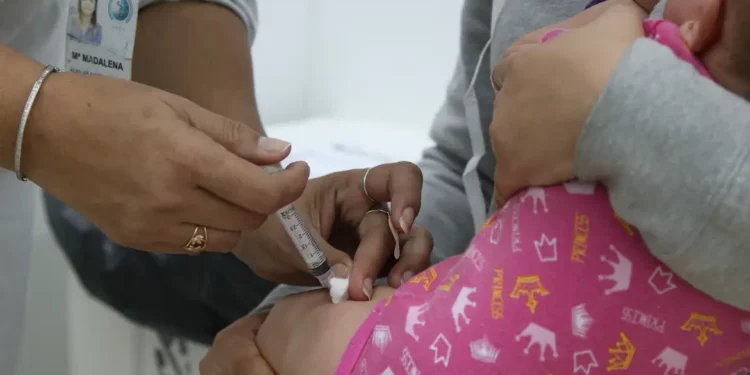 São Paulo já tem quatro vezes mais casos de coqueluche que em 2023