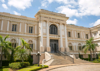 Artigo – Cinco anos do Vera Cruz Casa de Saúde: um livro de linda capa, mas de conteúdo ainda mais bonito – por Eduardo Pinheiro Zarattini Anastácio