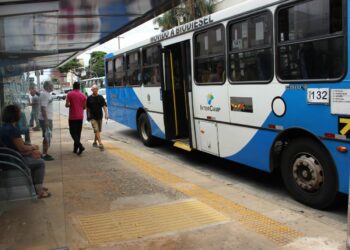 Três linhas de ônibus terão trajetos alterados a partir desta segunda