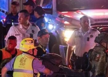 Desabamento de palanque em campanha eleitoral deixa 8 mortos no México