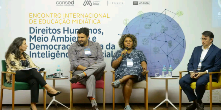 Programa formará profissionais em educação midiática