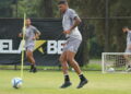 Jeh cumpriu suspensão e volta à Macaca na partida contra o Botafogo. Foto: Rafael Natal/Ponte Press