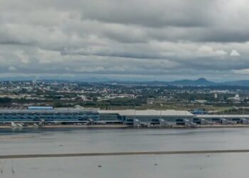 Aeroporto de Porto Alegre vai reabrir para embarque e desembarque em julho, mas sem voos