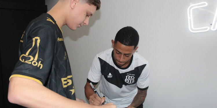 Julgado no STJD, Dodô recebe pena mínima e poderá atuar diante do Ceará