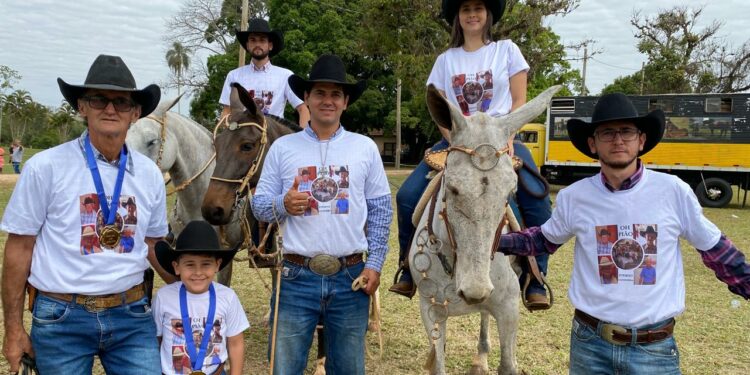 Cavalaria Antoniana exalta fé e une gerações em Jaguariúna; veja fotos e vídeo
