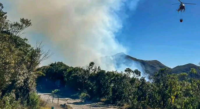 Parque Nacional do Itatiaia tem 300 hectares atingidos por incêndio