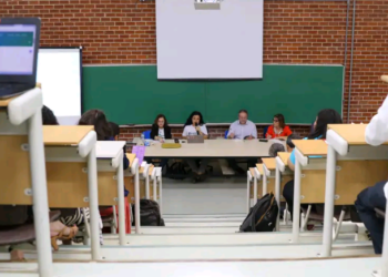 Professores de universidades e instituições federais encerram greve