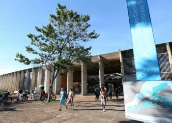Professores de pelo menos 25 universidades já decidiram pelo fim da greve