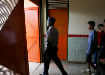 STF dá 10 dias para SP explicar modelo de escolas cívico-militares