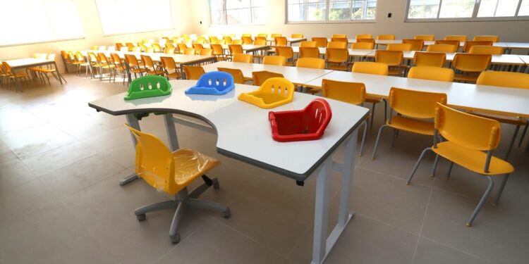 Creche do programa Espaço do Amanhã é inaugurada no Parque Floresta