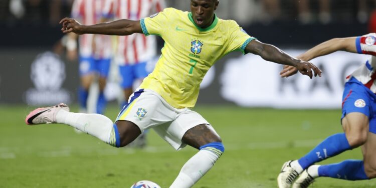 Vinicius Júnior marcou dois gols - Foto: Rafael Ribeiro/CBF
