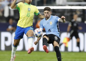 Brasil dá novo vexame e agora junta os cacos para as Eliminatórias