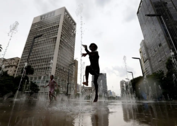 Entenda estudo da Nasa sobre o ‘Brasil inabitável’ em 50 anos”