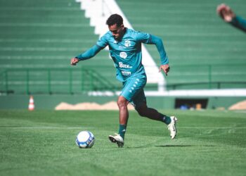 Ciclo de quatro temporadas de Diogo Mateus no Guarani está perto do fim