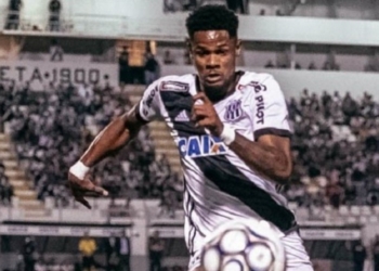 Com dois de Júnior Santos, Ponte aplicou goleada em último duelo contra o Paysandu; relembre