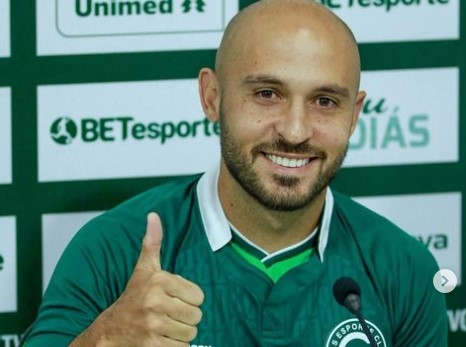 E o Régis vai visitar o Brinco? Meia do Goiás é aguardado na velha casa