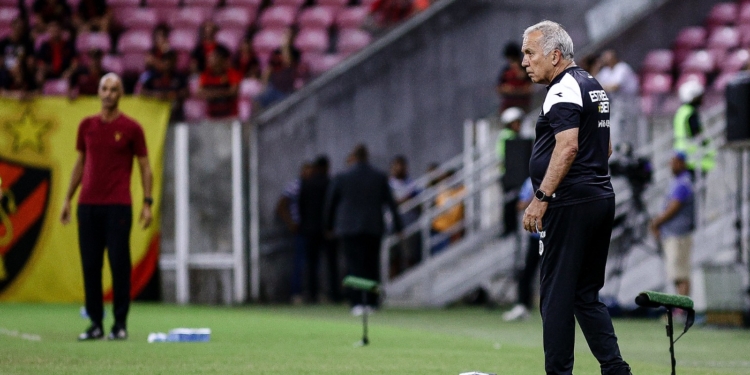 Apesar de derrota em Recife, Nelsinho crava: “Nossa melhor partida como visitante”