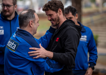 Com a presença de Bruninho, Vôlei Renata inicia preparação