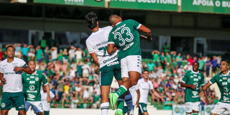 Guarani sofre gols nos acréscimos e perde de virada do Goiás no Brinco