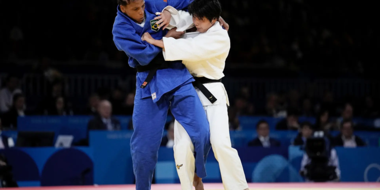 Rafaela Silva é superada na disputa do bronze olímpico