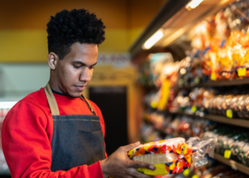 Supermercado oferece 40 vagas de emprego para candidatos da região